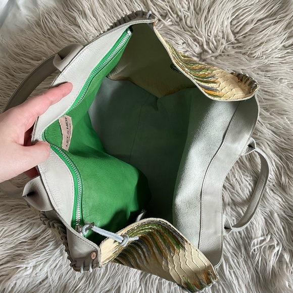 Let & Her Gray Leather Multicolor Snake Skin Side Whipstitch Large Tote Bag EUC - Picture 6 of 8